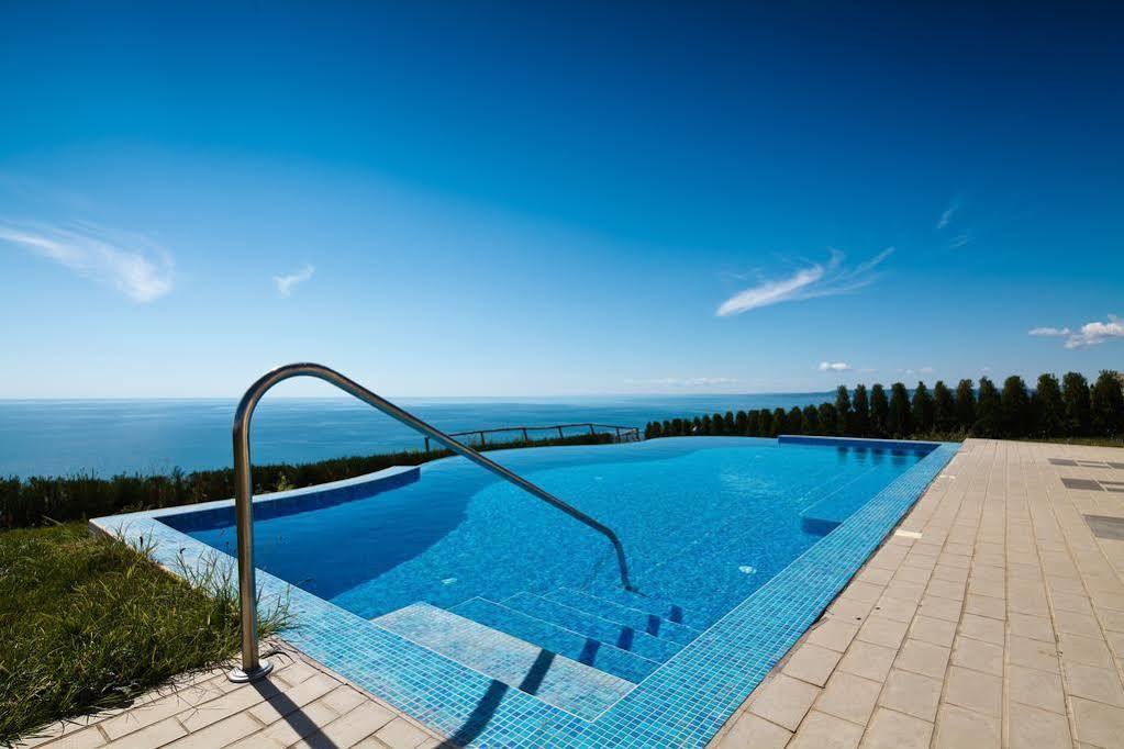 Lighthouse Apartments And Villas Balchik Exterior photo